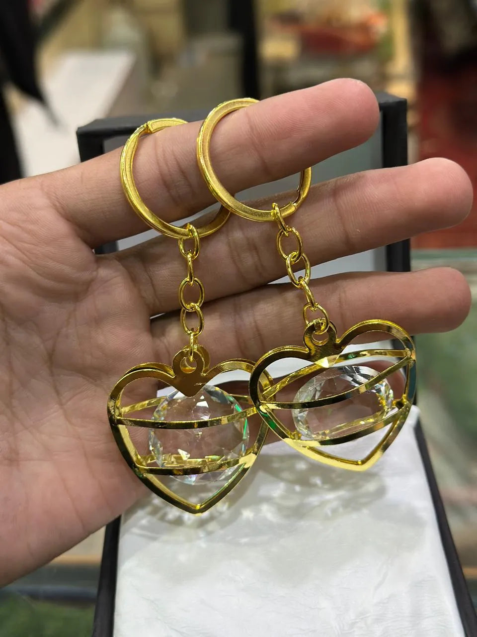 Golden Heart & Star Keychain – Stylish & Sparkling Accessory